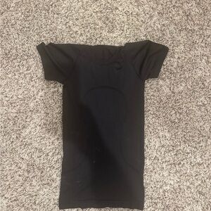 lulu lemon align black t shirt
